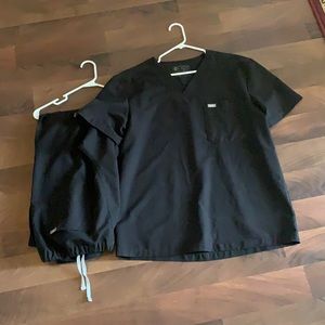 Figs Black Short Sleeve Men's Tee